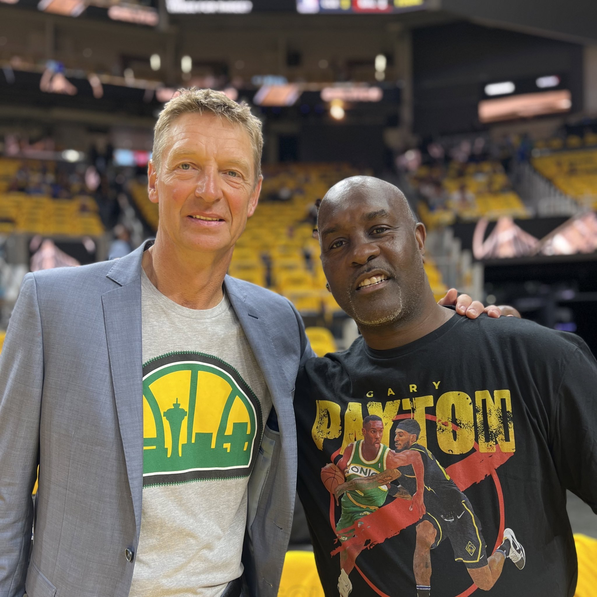 郑钦文时隔 郑钦文时隔