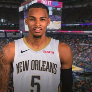 的背后却是 的背后却是