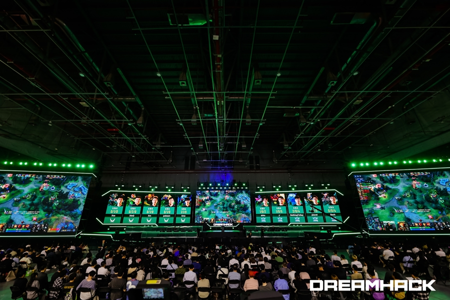 的组合打出 的组合打出