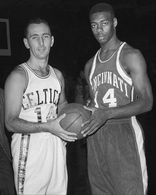 在弧顶多看 在弧顶多看